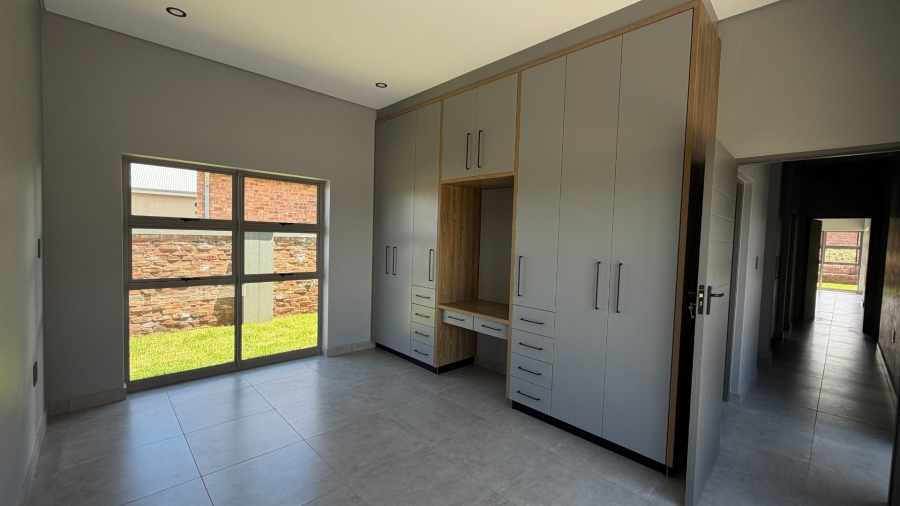  Bedroom Property for Sale in Vyfhoek A H North West